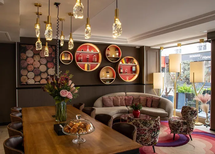 Hotel Du Cadran Paris